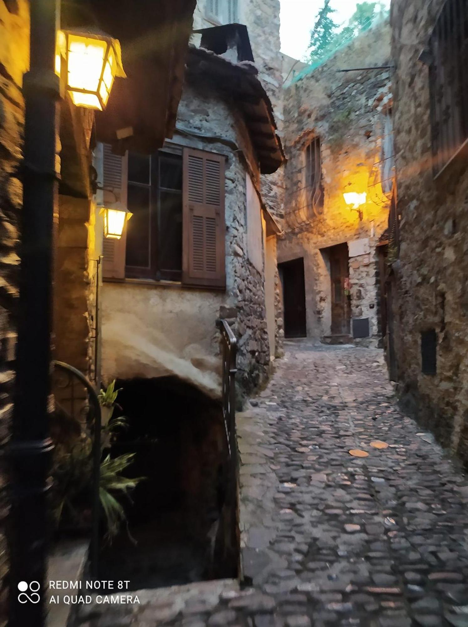 B&B Da Marta Apricale Exteriör bild